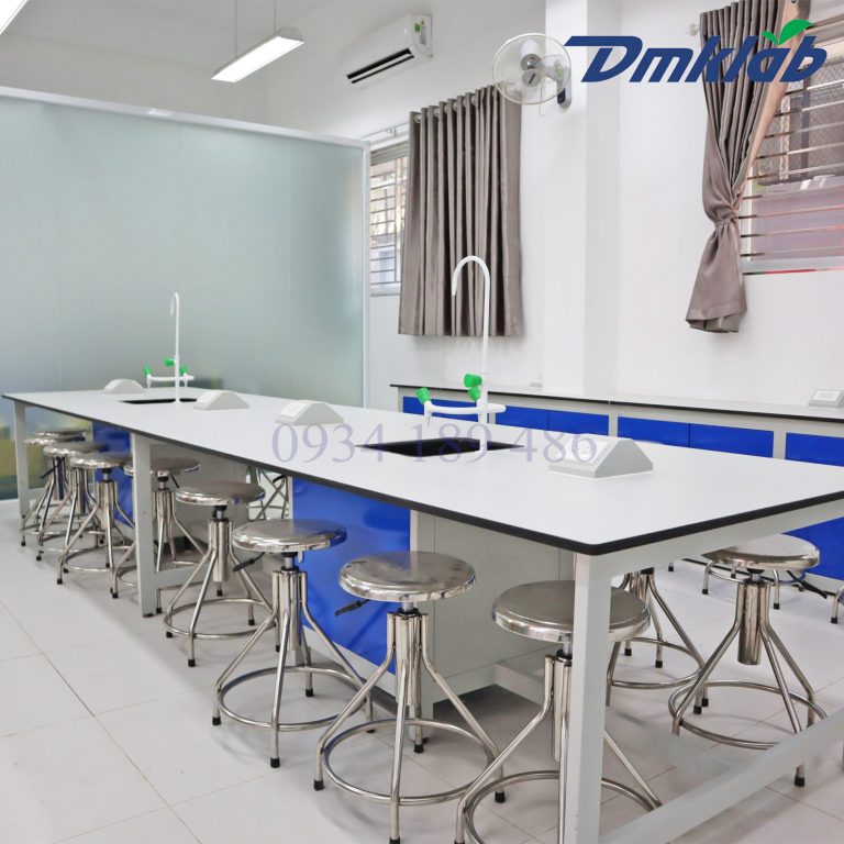 LẮP ĐẶT NỘI THẤT PHÒNG THÍ NGHIỆM